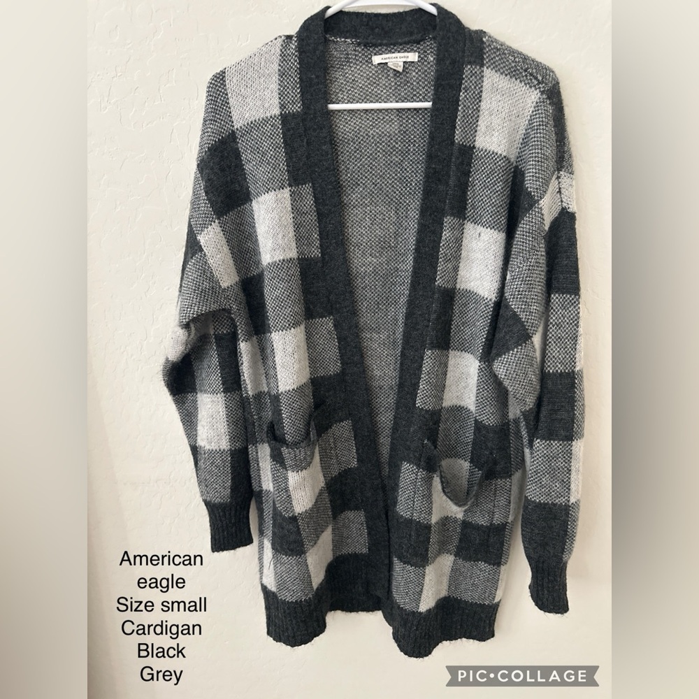 American eagle size small cardigan